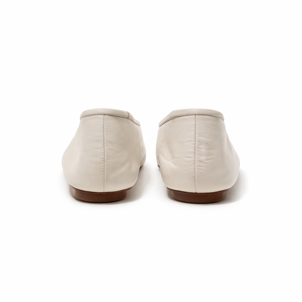 Ballerine Alma en cuir de veau souple Crème