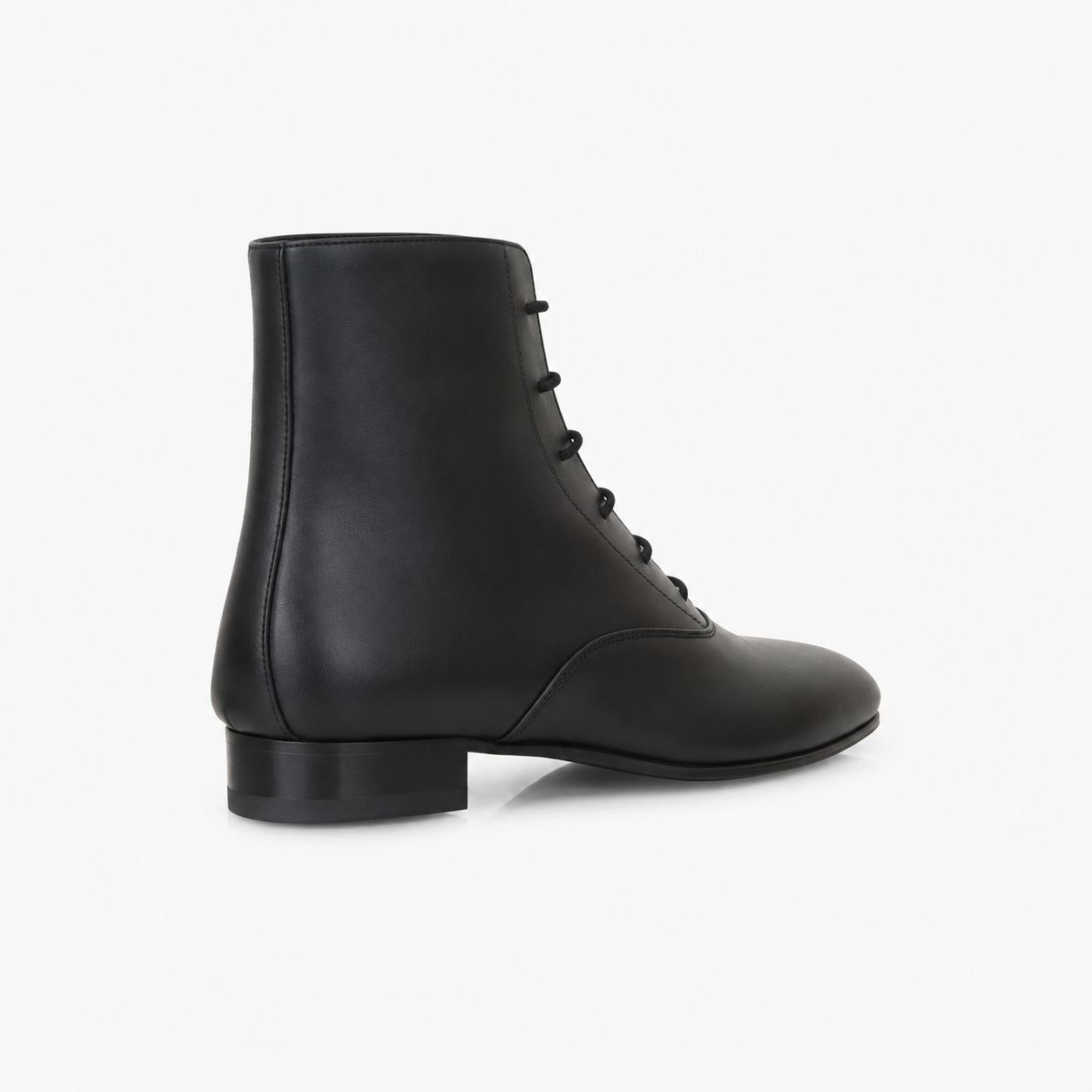 Bottine Ines en cuir de veau lisse noir