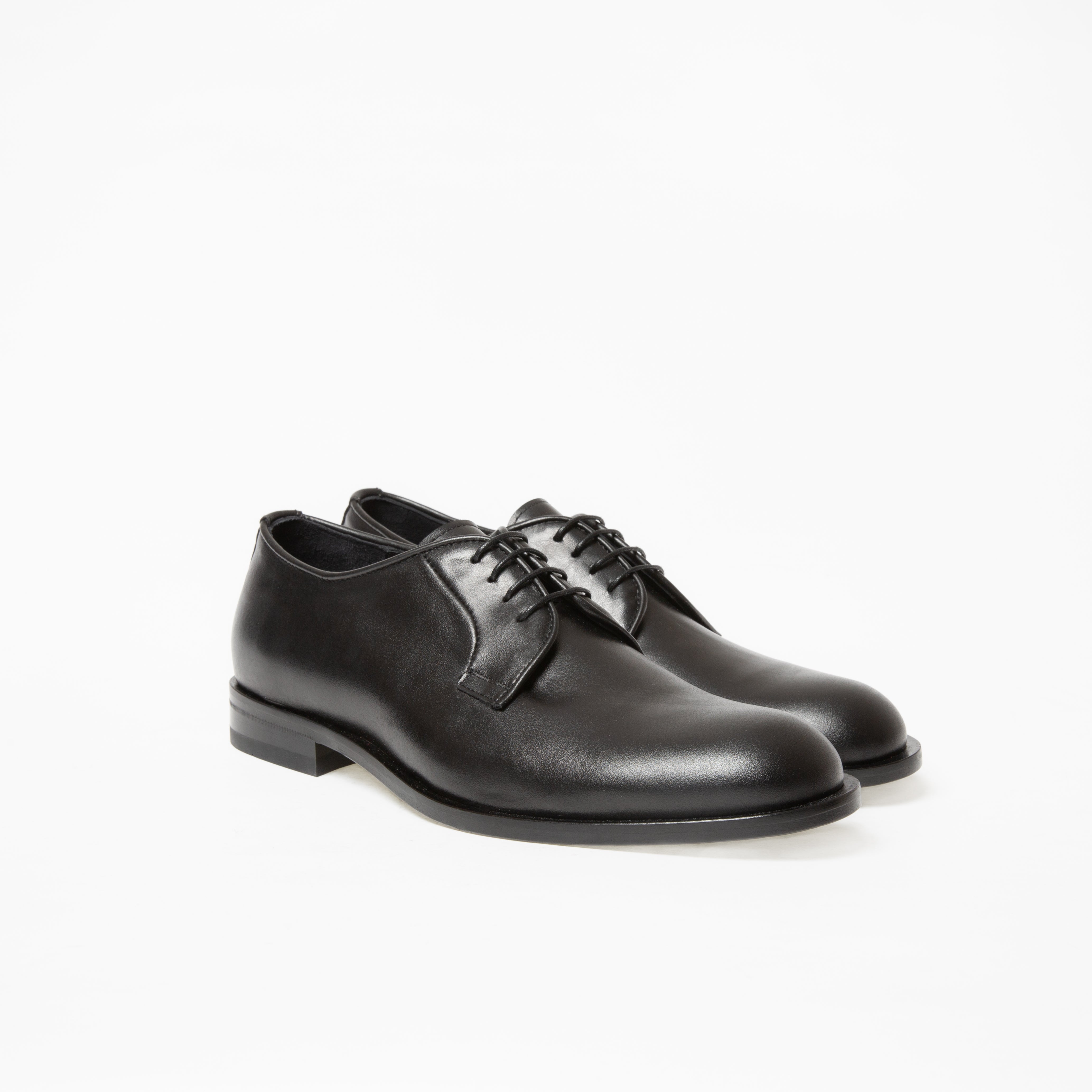 Derby Yvette en cuir de veau lisse noir