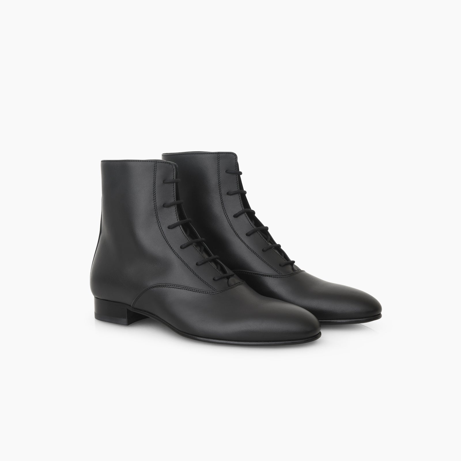 Bottine Ines en cuir de veau lisse noir