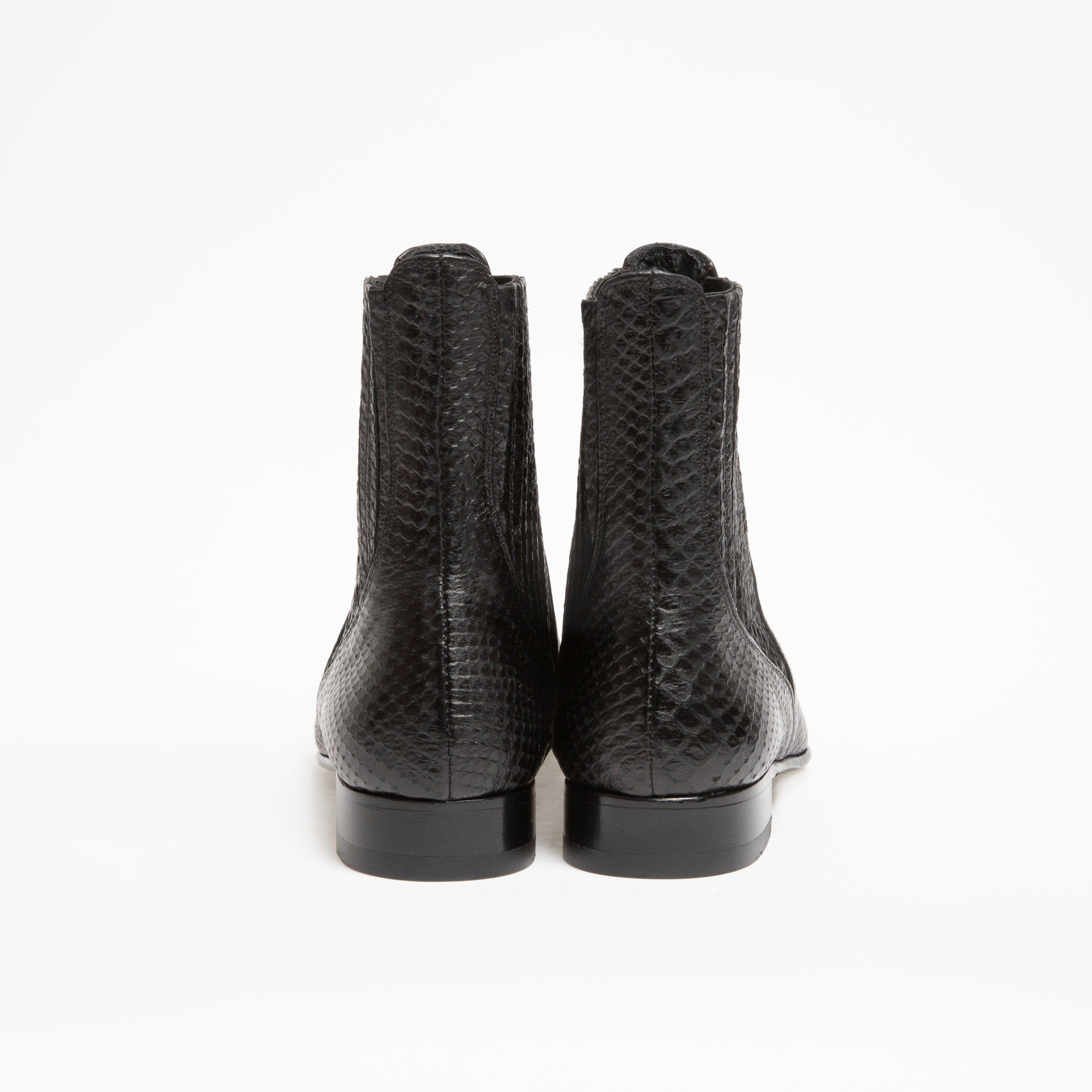 Bottine Cécilia en cuir embossé python noir