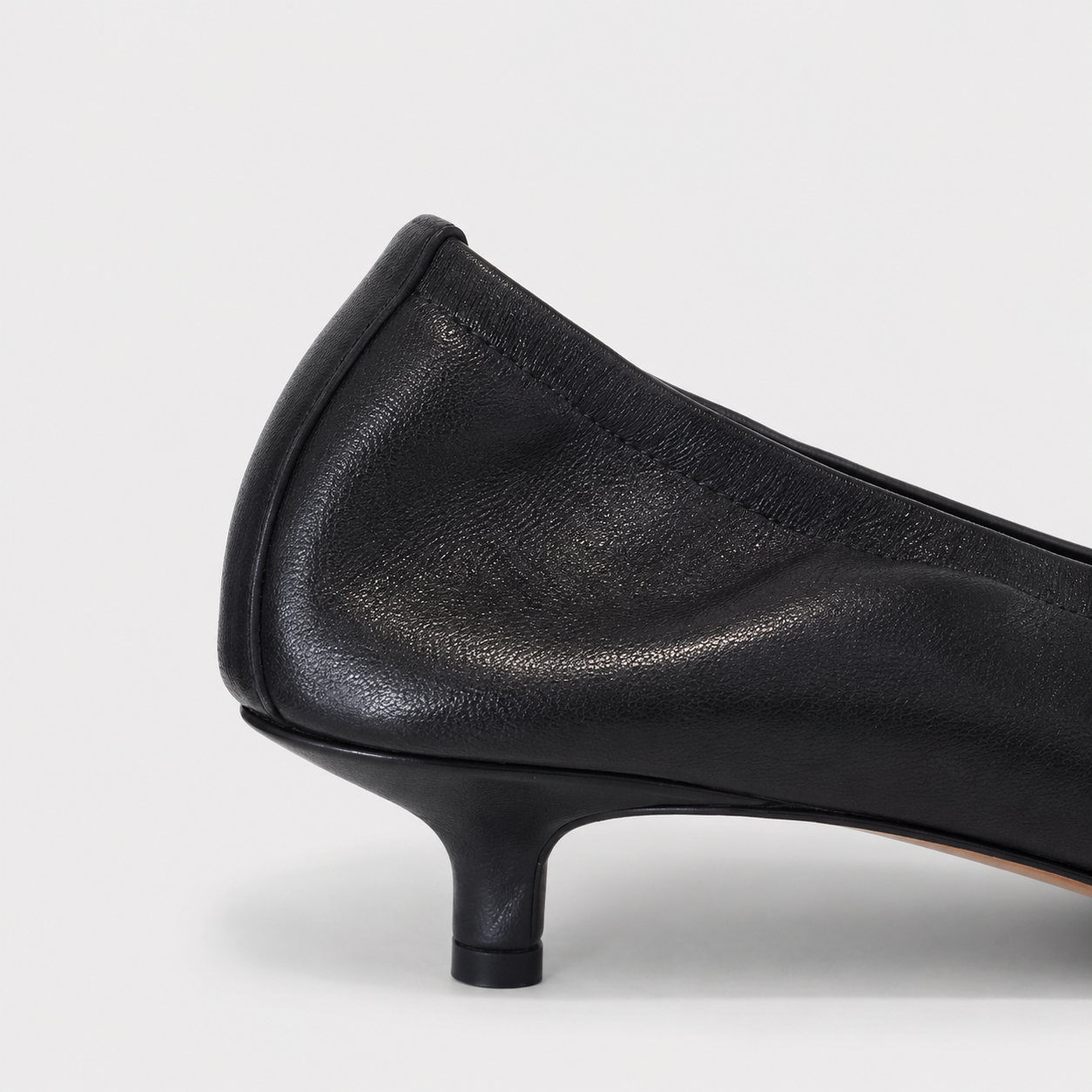 Escarpins Alice en cuir de veau souple Noir